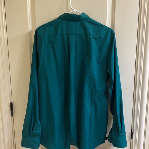 3 men’s dress shirts - like new - size large. - Picture 6 of 6